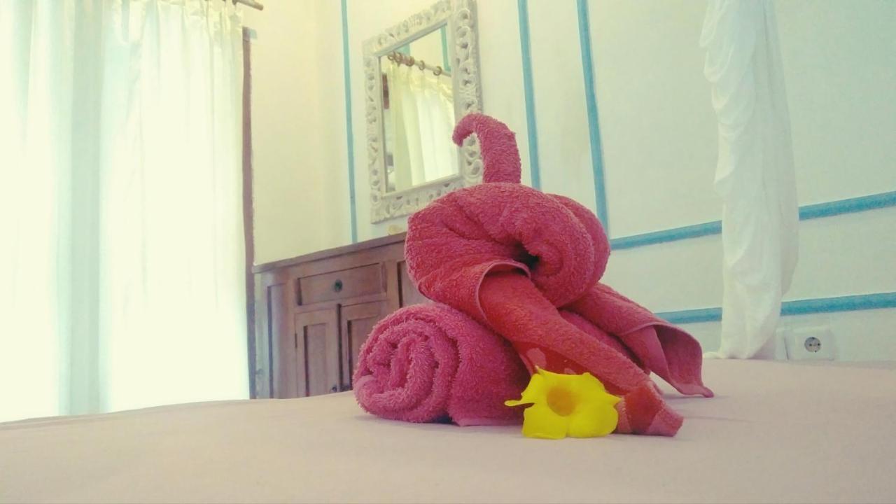 Bed and Breakfast Salon De Nomad Gili T. Gili Trawangan Exterior foto