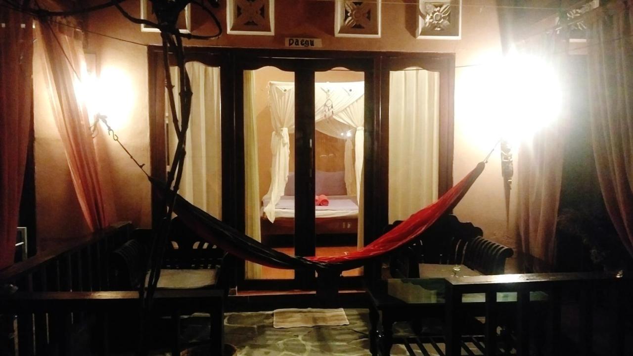 Bed and Breakfast Salon De Nomad Gili T. Gili Trawangan Exterior foto